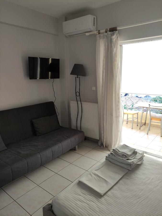 Ostria Apartment Preveza Bagian luar foto